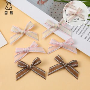 Contrast color bow